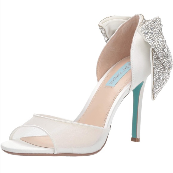 Blue by Betsey Johnson Women's Sb-Blaze Pump - Picture 3 of 6